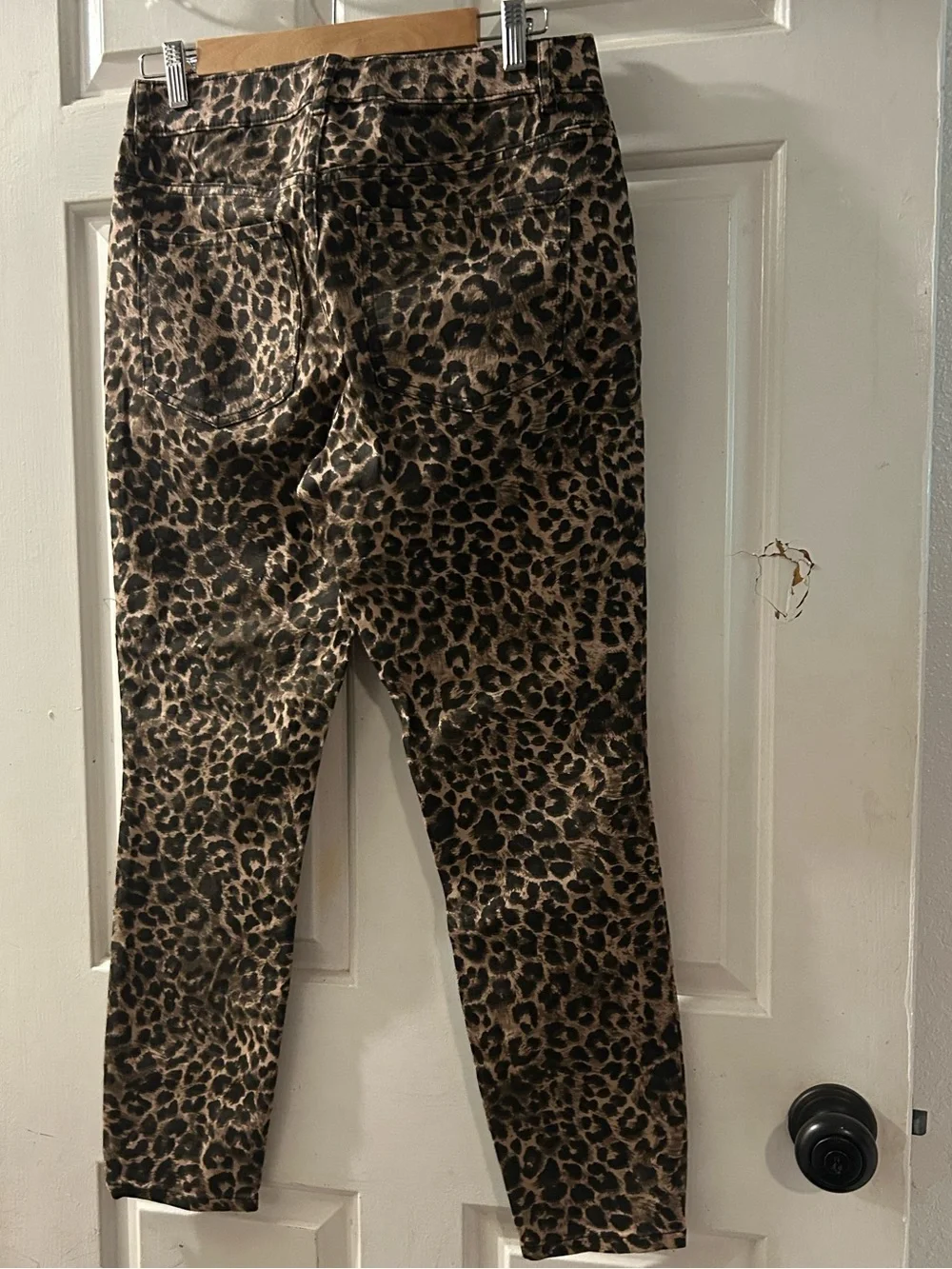 Express Leopard Print Ankle Skinny Jeans in Brown and Black